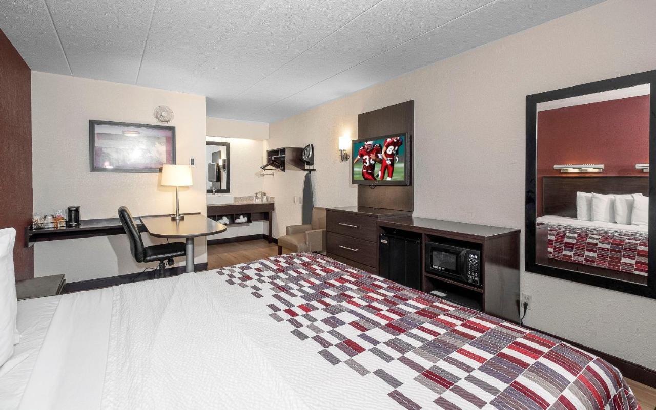 Red Roof Inn Мерріллвілл Екстер'єр фото