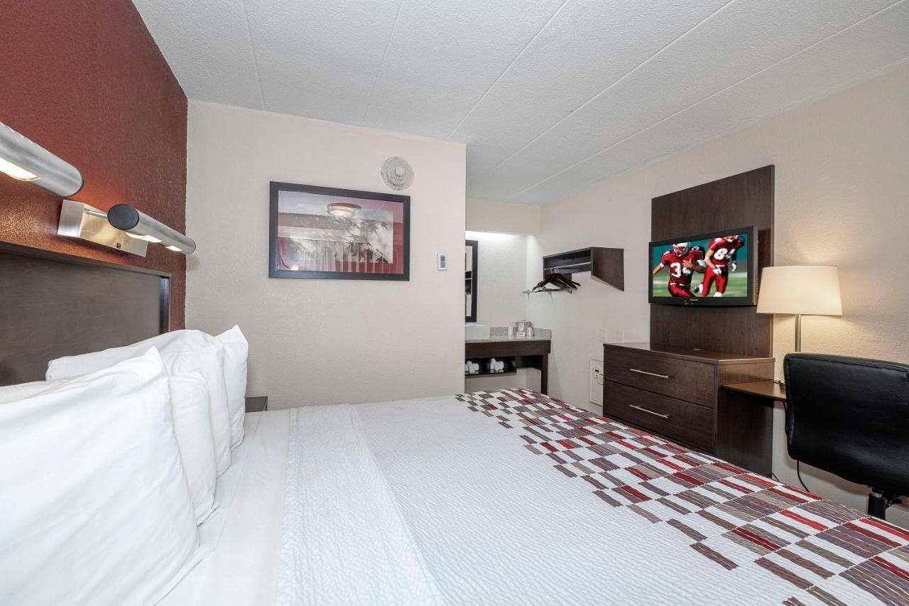 Red Roof Inn Мерріллвілл Екстер'єр фото