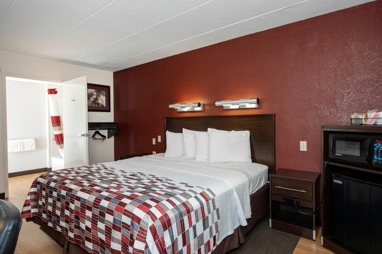 Red Roof Inn Мерріллвілл Екстер'єр фото