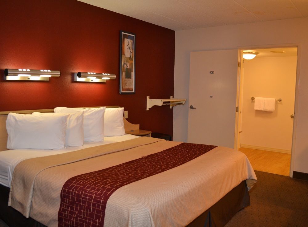 Red Roof Inn Мерріллвілл Екстер'єр фото