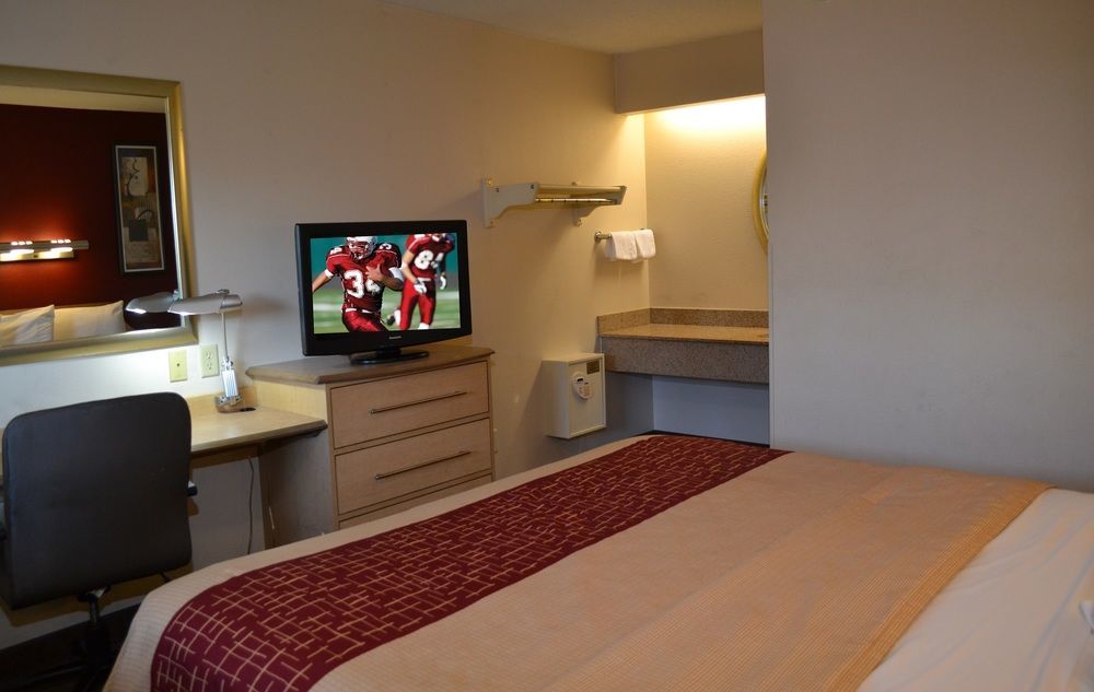 Red Roof Inn Мерріллвілл Екстер'єр фото
